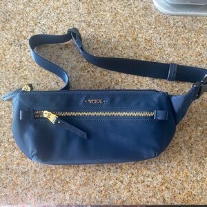 NEW Tumi Meera Slim Waist Pack Navy with Gold Hardware